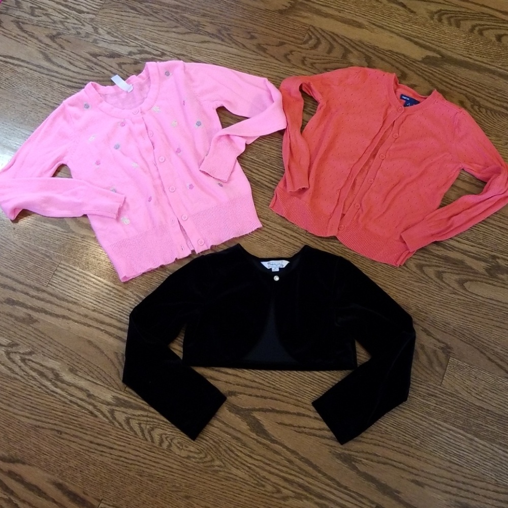 3 cardigans in good condition